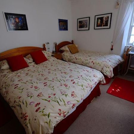Cosy Cottage Flat Inveraray Exterior photo